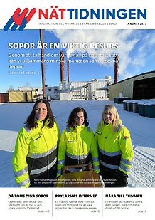 Framsidan på 2023 års Nättidning från Emmaboda Energi. Bilden visar tre medarbetare framför energibolagets huvudkontor.